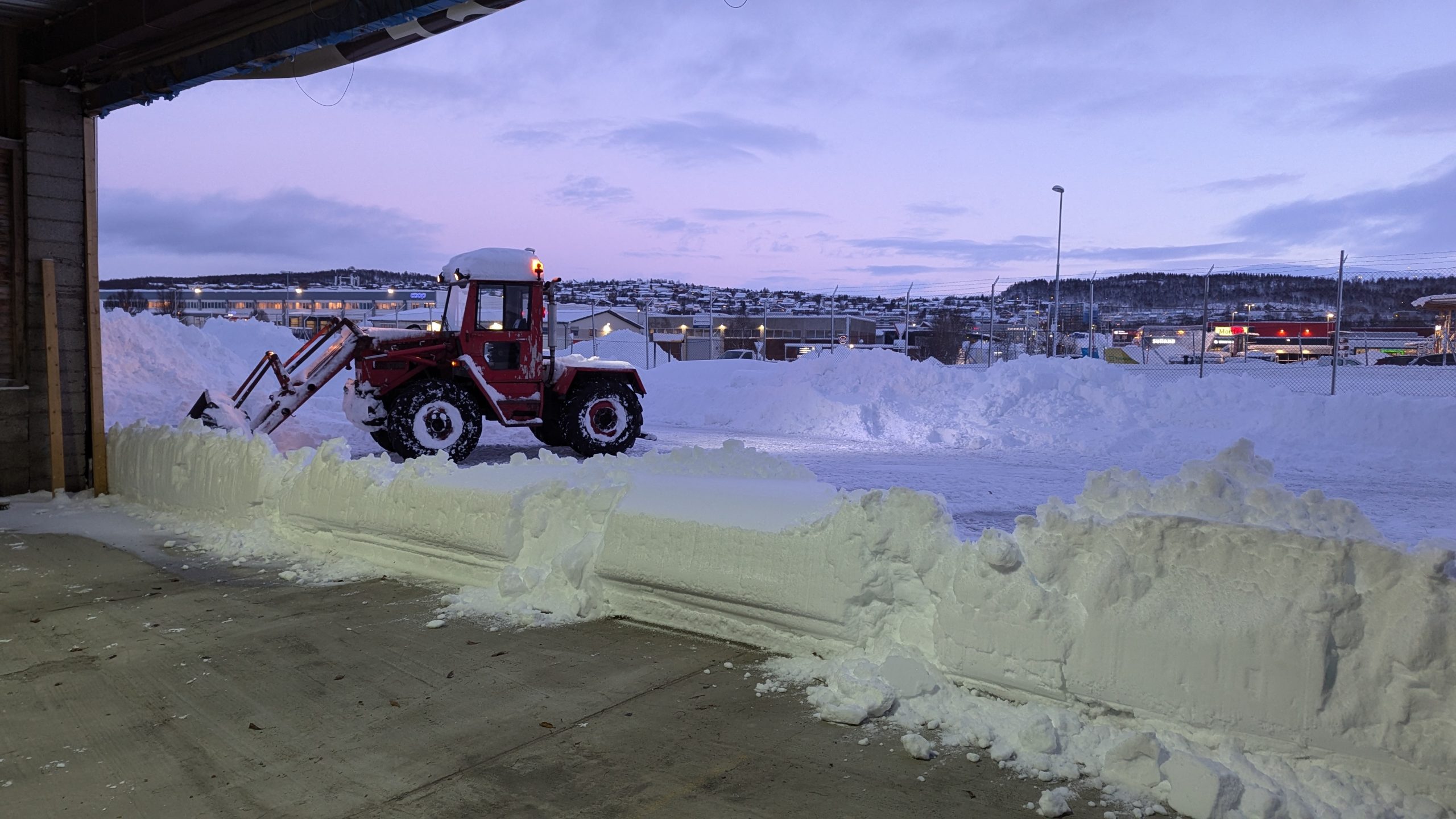 pxl 20241204 104016108